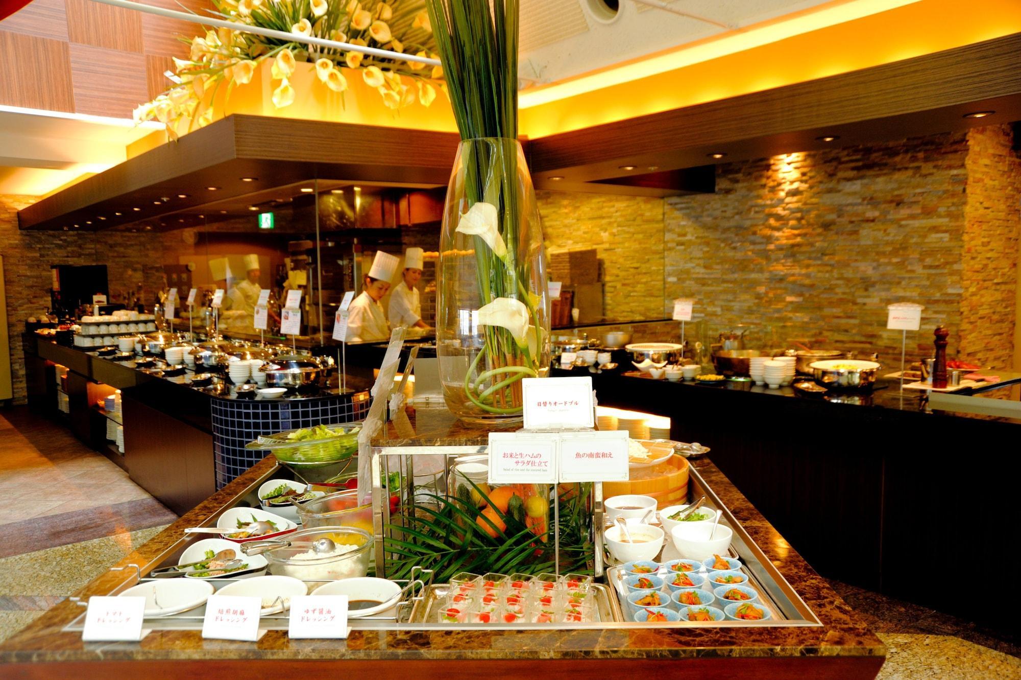 Okinawa Kariyushi Urban Resort Naha Exterior photo