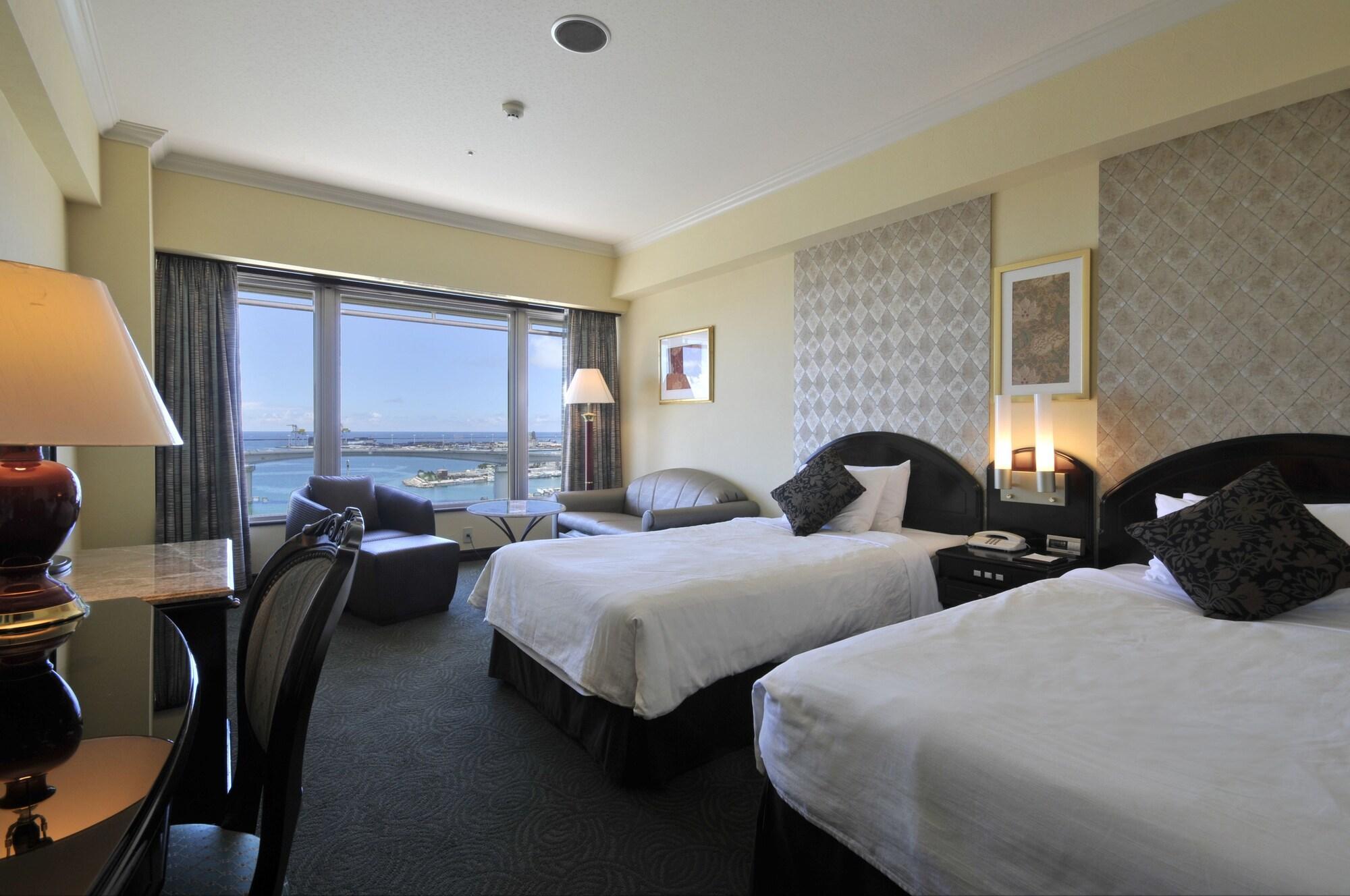 Okinawa Kariyushi Urban Resort Naha Room photo